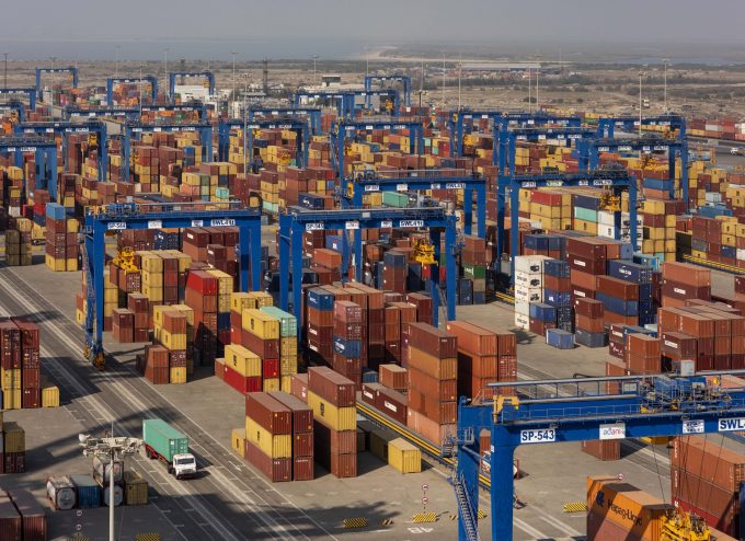 Mundra Port Empty Container Standoff Disrupts Indian Export Supply Chains